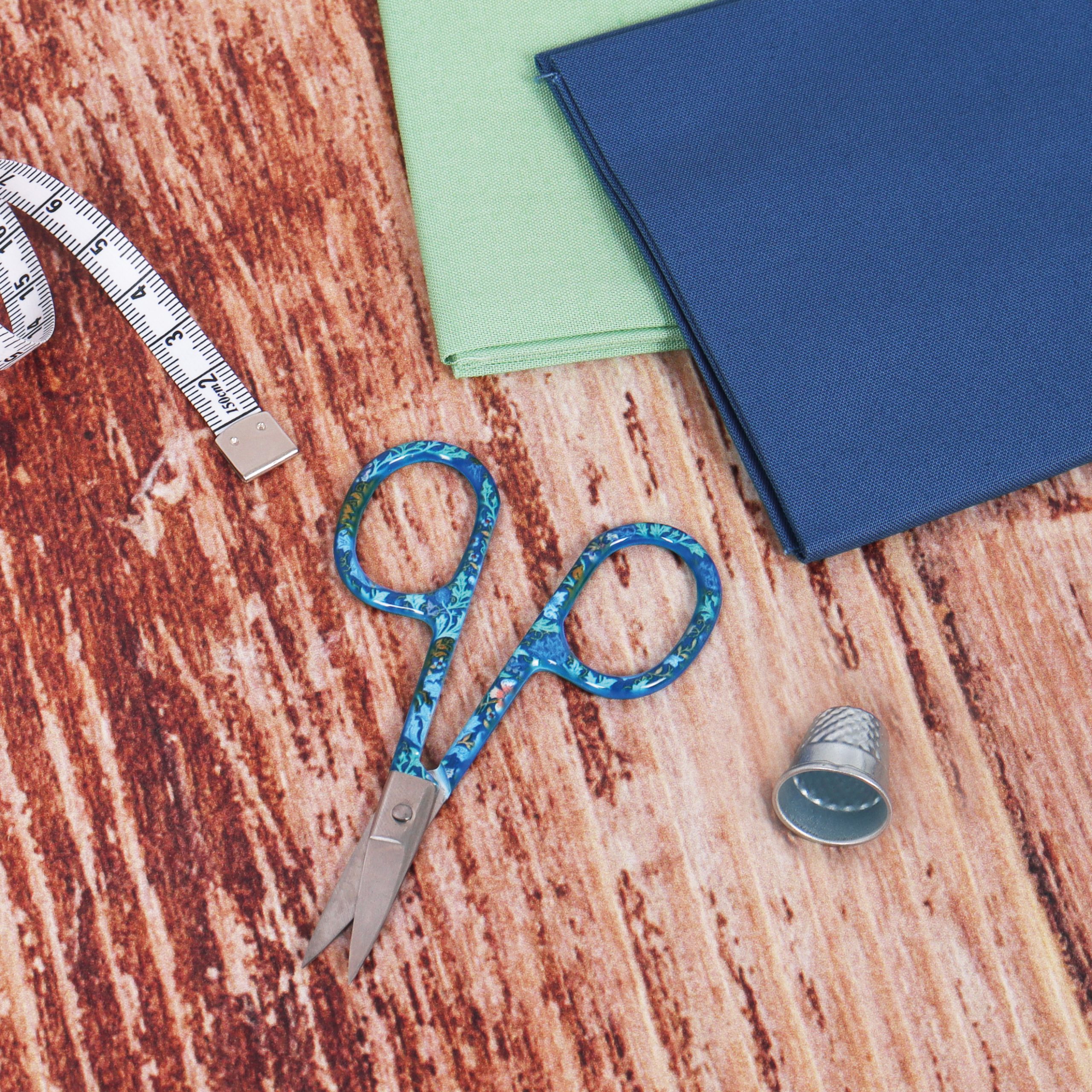 Printed Embroidery Scissors - Image 4