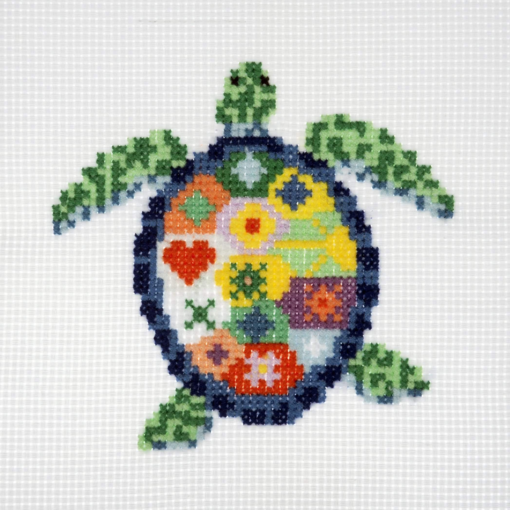 Counted Cross Stitch Kit: Mini: Sea Turtle - Image 2