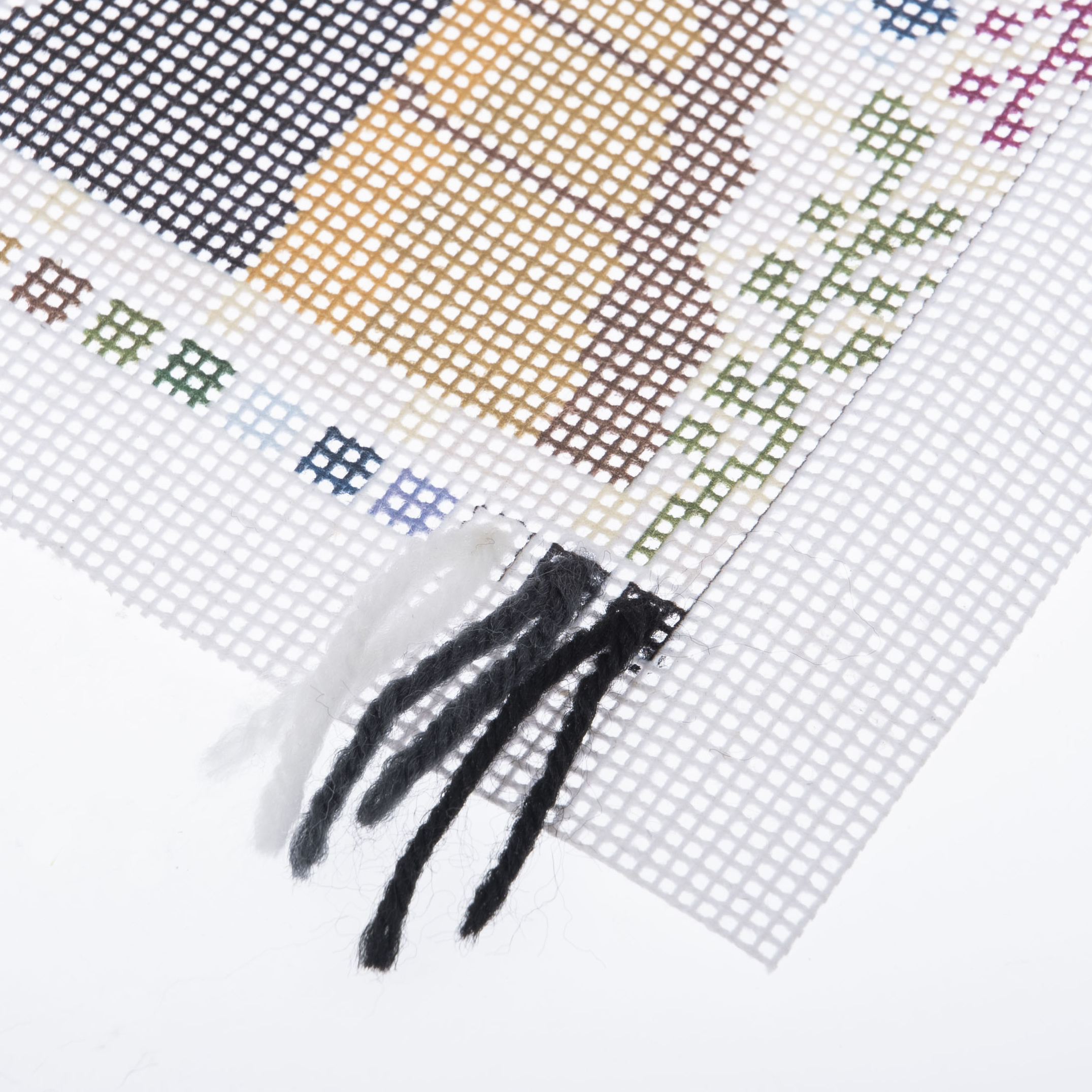 Half Stitch / Tapestry Kit: Bee Hive - Image 5